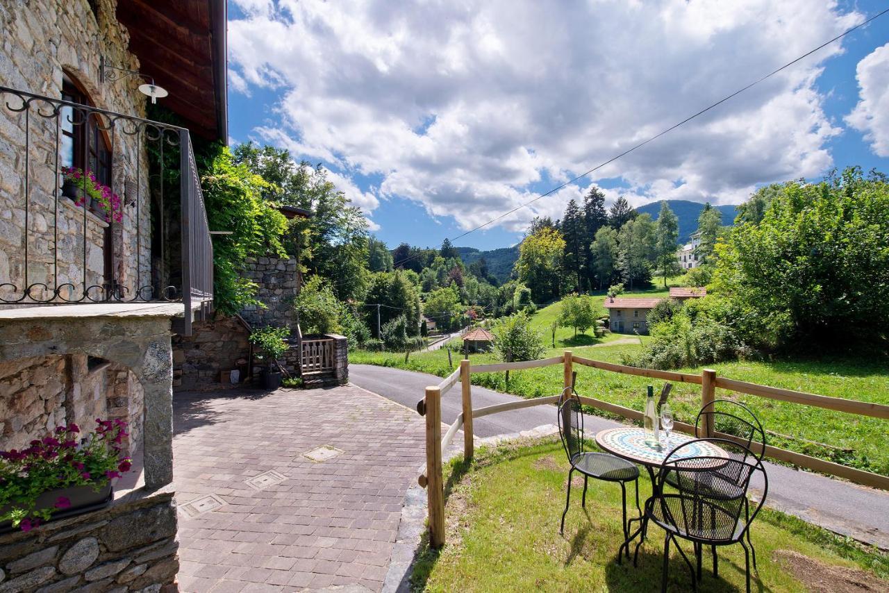 Farmhouse Of Grandfather Chek Villa Bellagio Kültér fotó