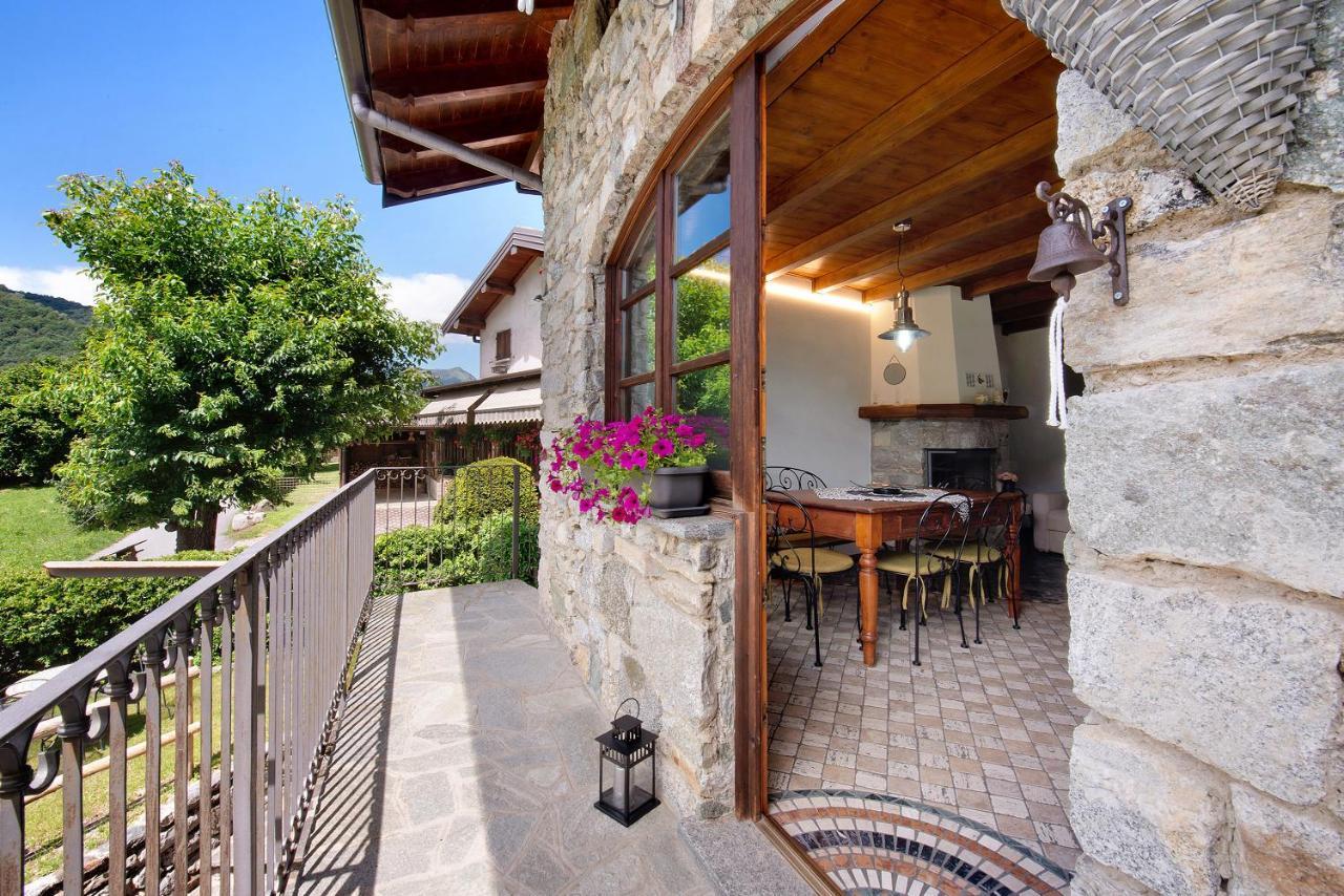Farmhouse Of Grandfather Chek Villa Bellagio Kültér fotó